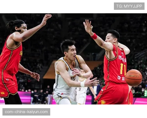 深圳队青年军冲击打法 沈梓捷田宇翔双核驱动效率提升